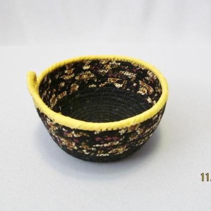 Black And Gold Cotton Fabric Coil Cord Bowl