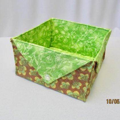 Green And Gold Cotton Fabric Quilted Box Square..