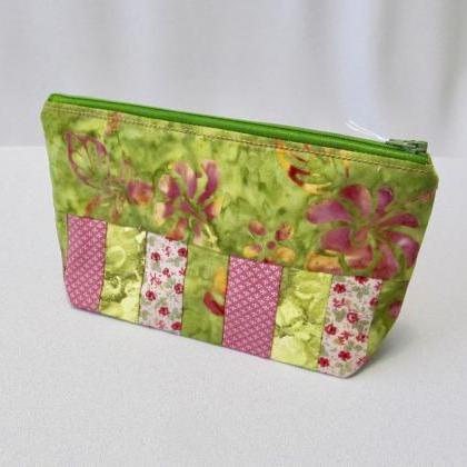 Zippered Bag Pouch Cotton Fabric Greens And Pinks