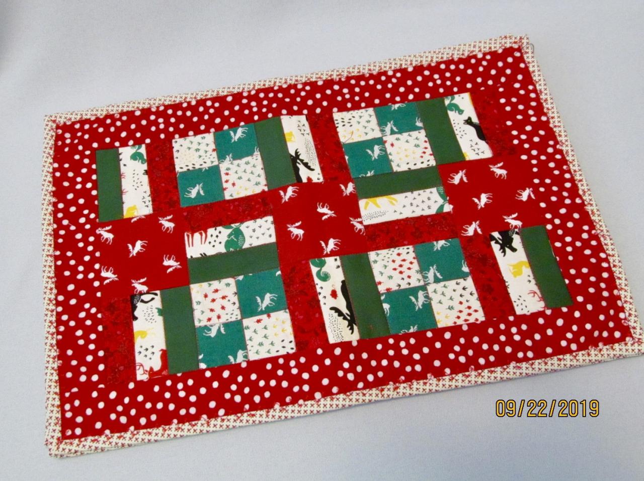 Set Of Four Christmas Theme Placemats - Red/green Cotton Quilted